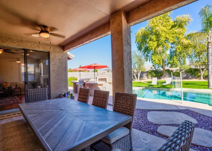 Backyard Of Dreams W Heated Pool! Holiday home *